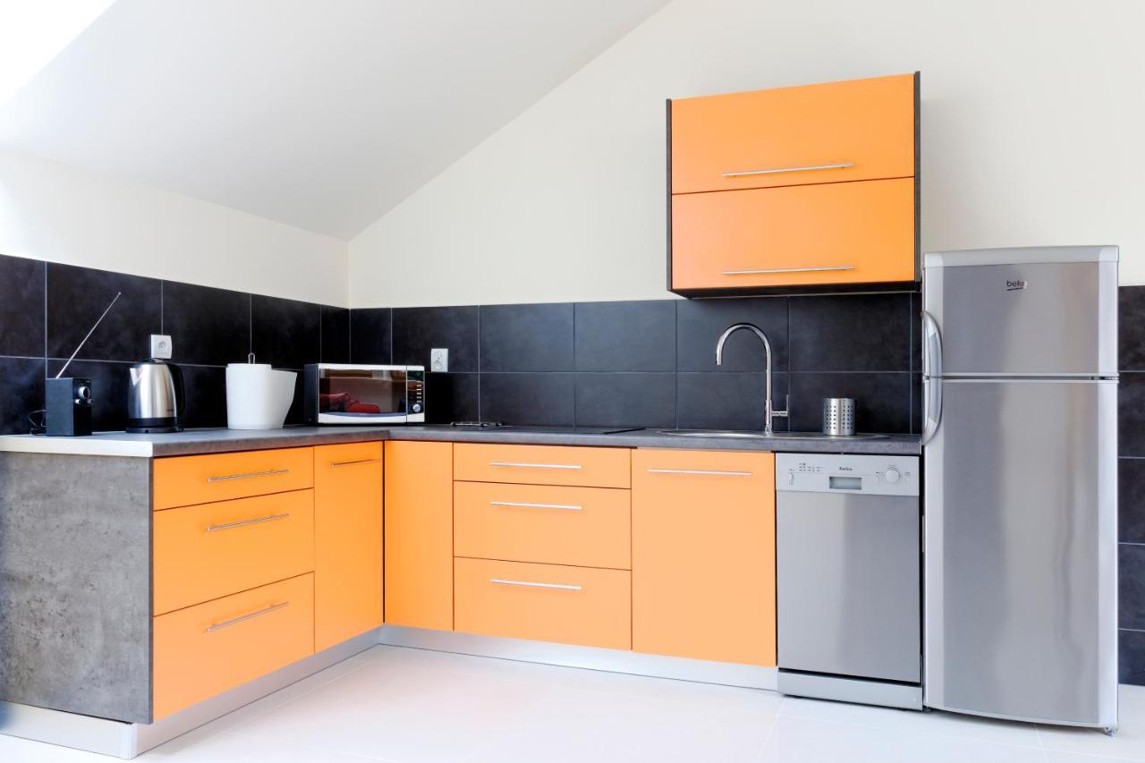 Modern Apartment In Jawiszowice エクステリア 写真
